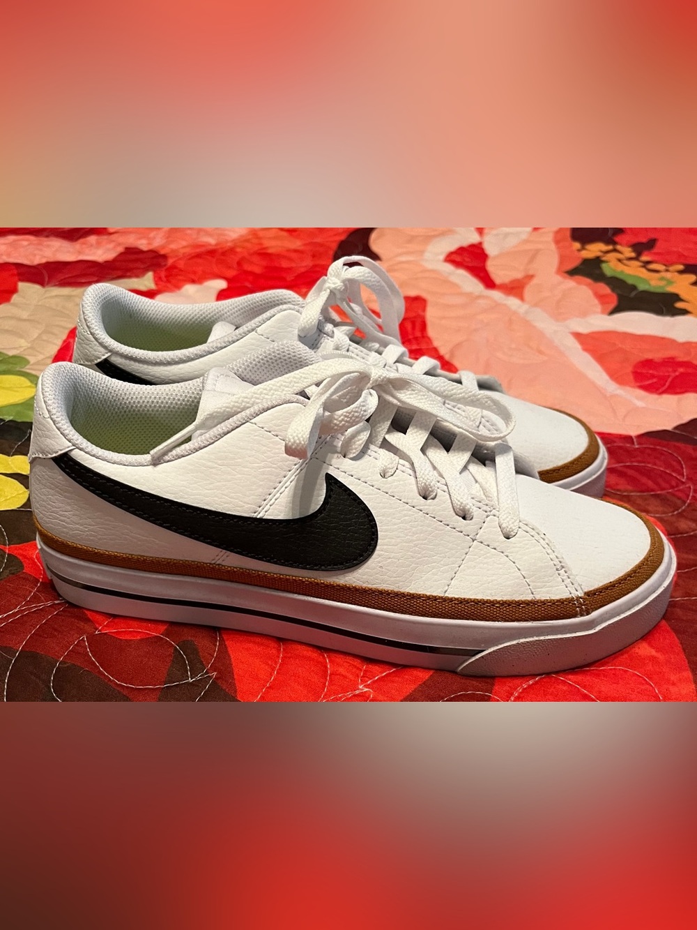 Brand new Nike court White Leather Sneakers 7.5